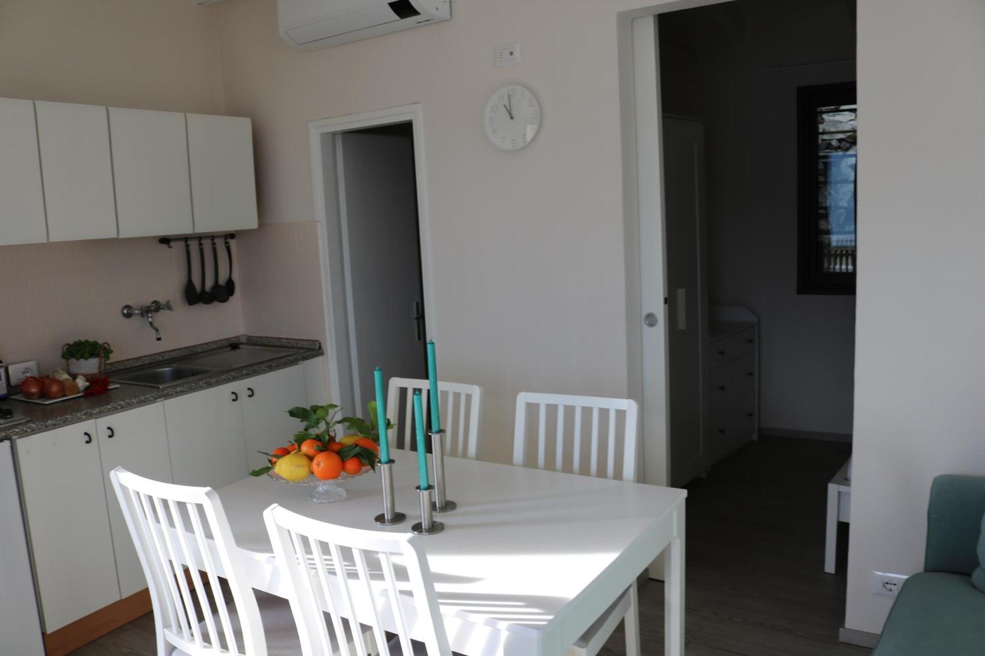 Lakeview Cannobio Camping & Resort Exteriör bild