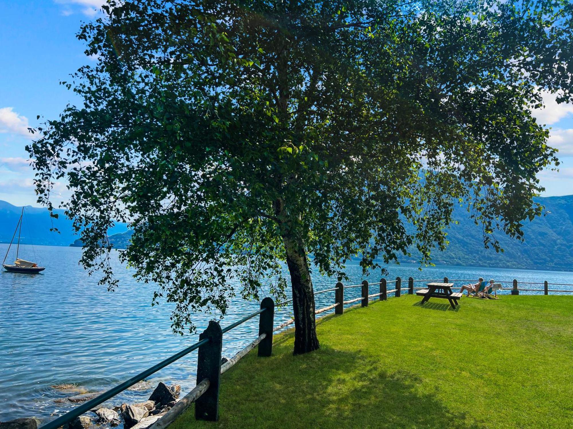 Lakeview Cannobio Camping & Resort Exteriör bild