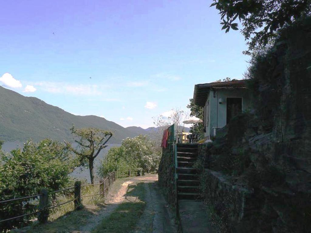 Lakeview Cannobio Camping & Resort Exteriör bild